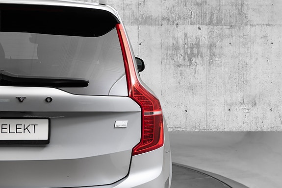 Volvo XC90 7 of 30