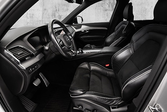 Volvo XC90 23 of 30