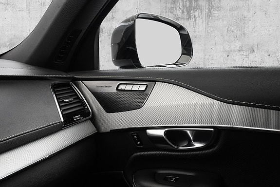 Volvo XC90 20 of 30