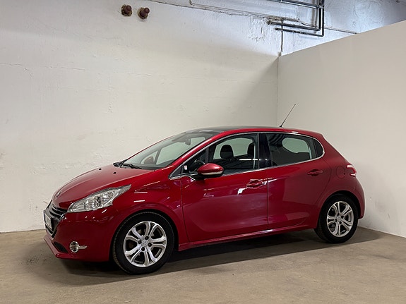 Peugeot 208 5 of 30