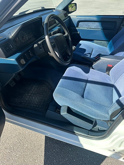Volvo 740 7 of 13