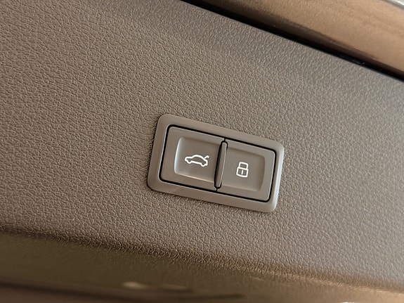 Audi e-tron Sportback 16 of 30