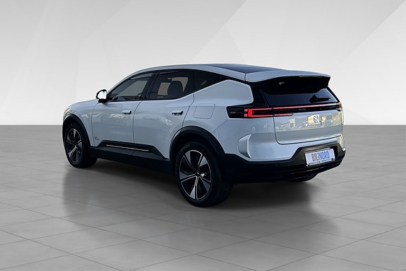 Polestar 3 5 of 30