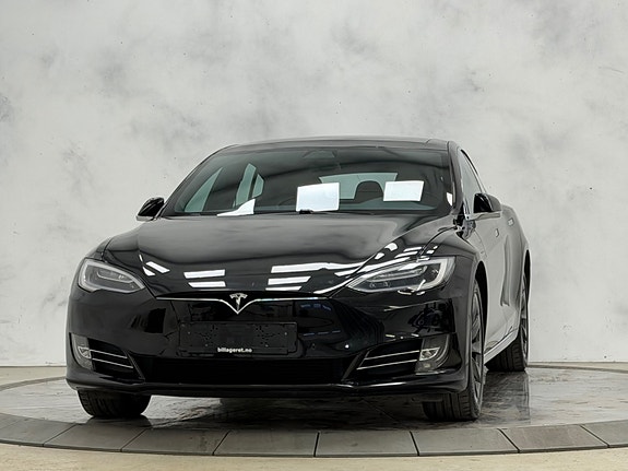 Tesla Model S 2 of 5