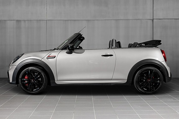 MINI John Cooper Works 5 of 5