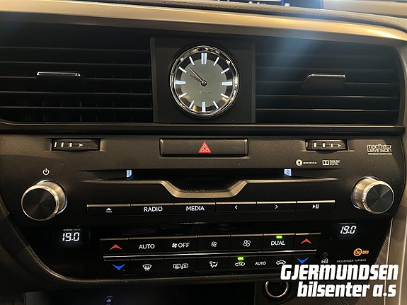 Lexus RX450h 25 of 30