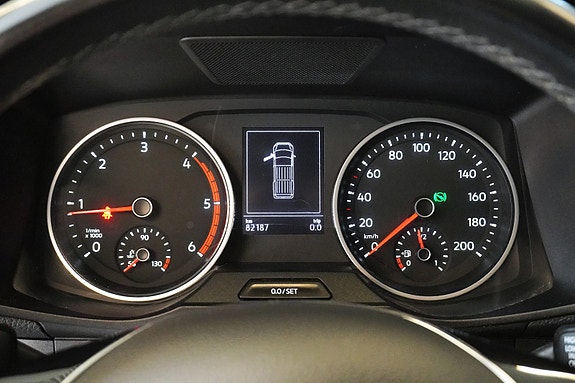 Volkswagen Crafter 13 of 30