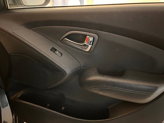 Hyundai ix35 10 of 29
