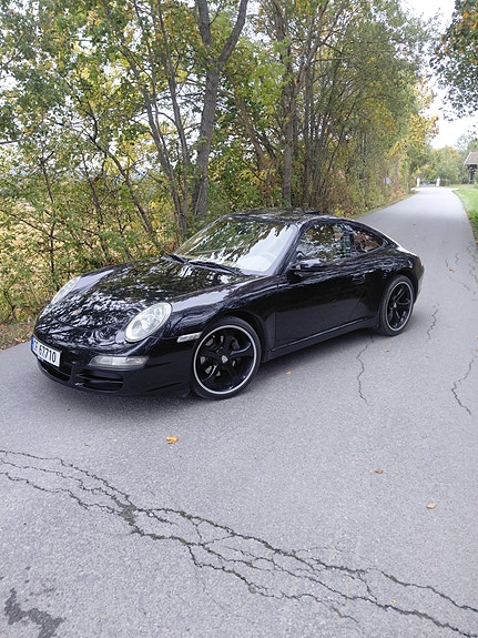 Porsche 911 10 of 26