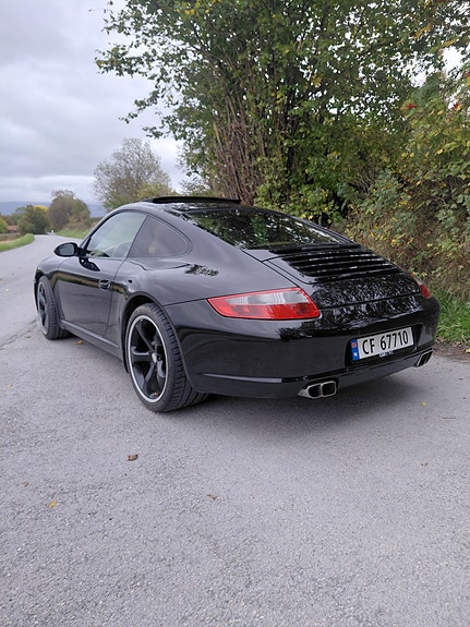 Porsche 911 7 of 26