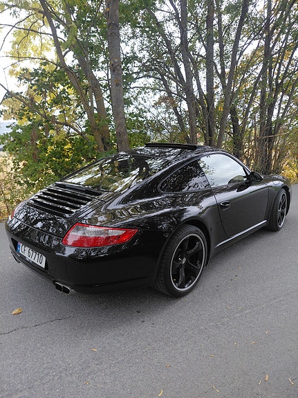 Porsche 911 3 of 26
