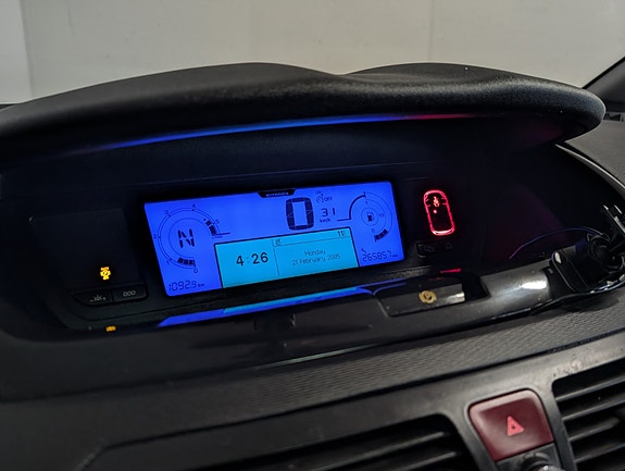 Citroen C4 Picasso 13 of 23