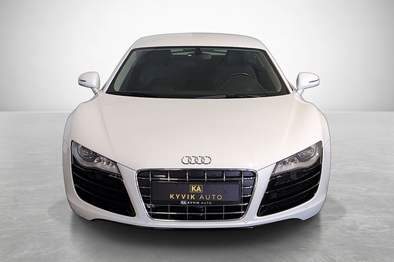 Audi R8 3 of 22