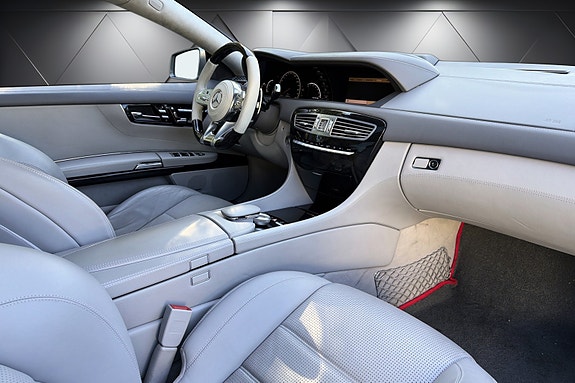 Mercedes-Benz CL63 9 of 22