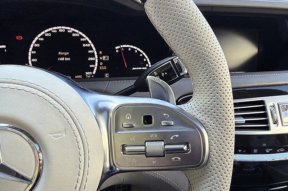 Mercedes-Benz CL63 13 of 22