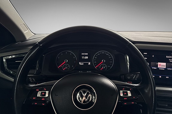Volkswagen Polo 13 of 20