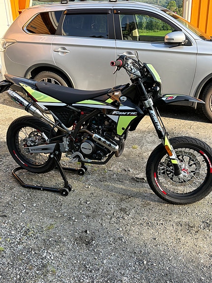 Fantic XMF 125 3 of 15
