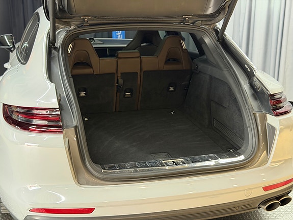 Porsche Panamera 4 22 of 22