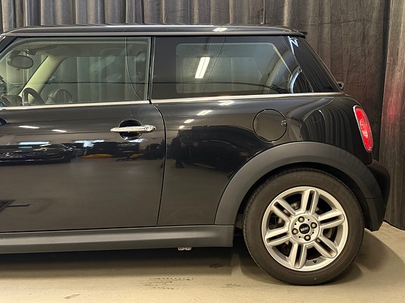 MINI One 5 of 5