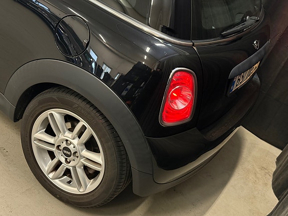 MINI One 6 of 30