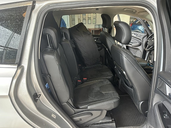 Ford S-MAX 13 of 25