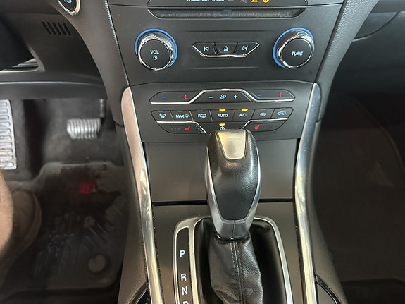 Ford S-MAX 23 of 25