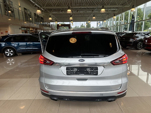 Ford S-MAX 4 of 25