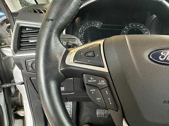 Ford S-MAX 19 of 25