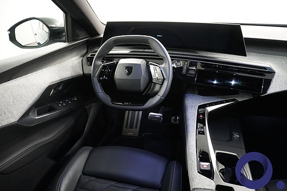 Peugeot e-3008 11 of 25