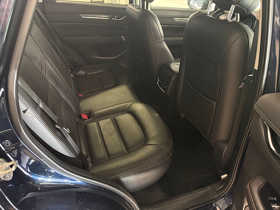 Mazda CX-5 8 of 17