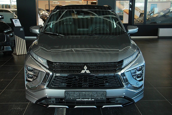Mitsubishi Eclipse Cross 2 of 20