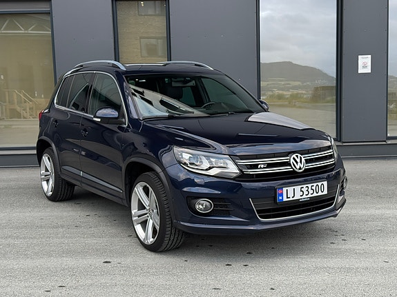 Volkswagen Tiguan 2 of 5