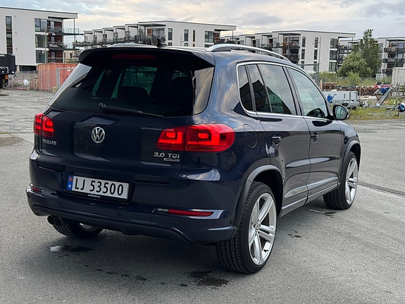 Volkswagen Tiguan 4 of 5