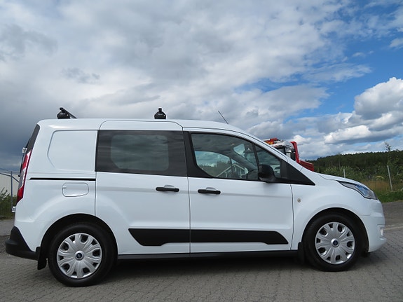 Ford Transit Connect 9 of 30
