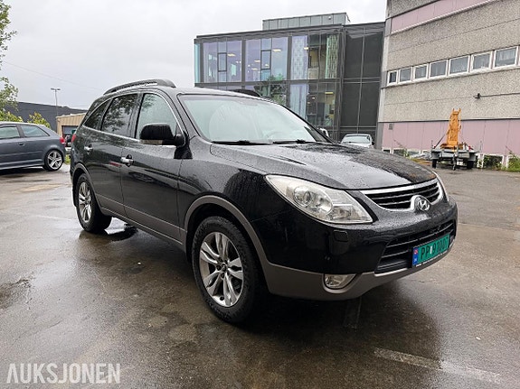Hyundai ix55 3 of 14