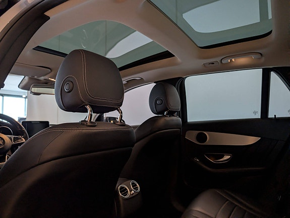 Mercedes-Benz GLC220 d 22 of 26