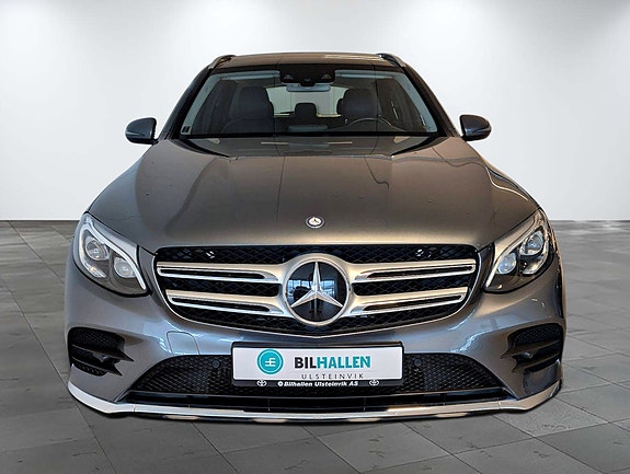 Mercedes-Benz GLC220 d 2 of 26