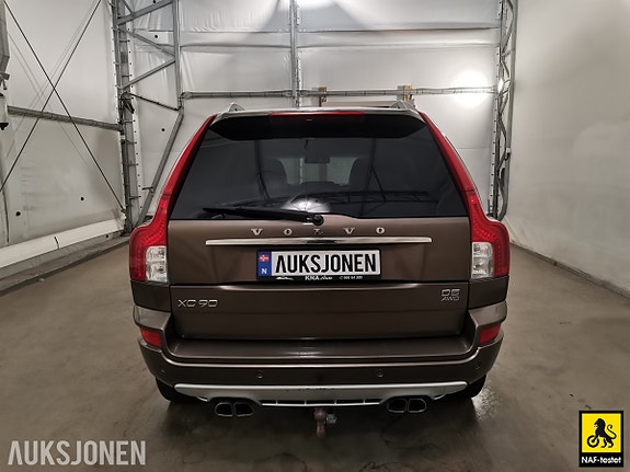 Volvo XC90 5 of 30