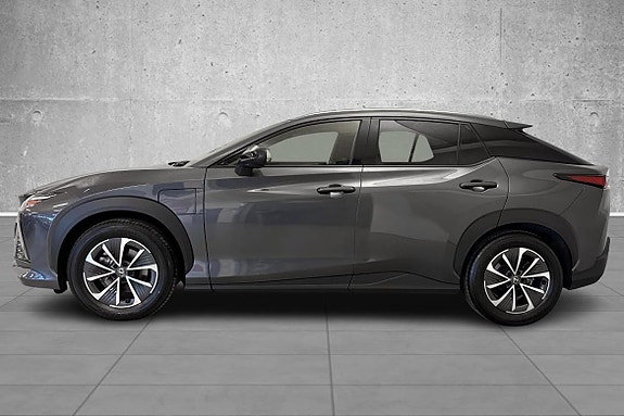 Lexus RZ450e 2 of 20