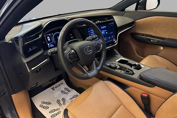 Lexus RZ450e 20 of 20
