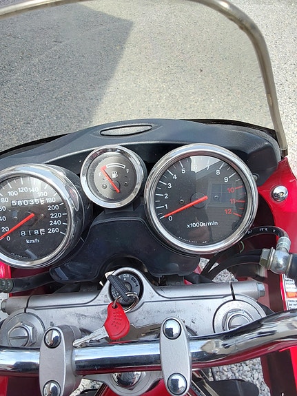 Suzuki GSF 1200 Bandit 3 of 5