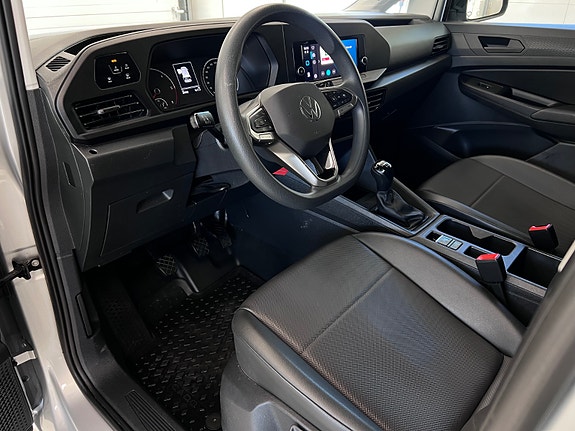 Volkswagen Caddy Maxi 26 of 30