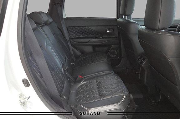 Mitsubishi Outlander 16 of 20