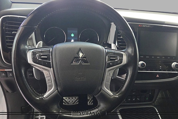 Mitsubishi Outlander 12 of 20
