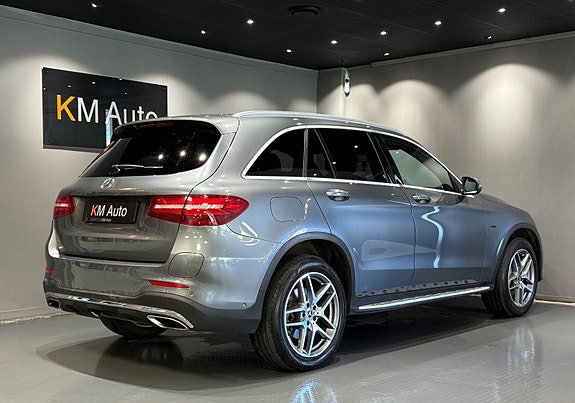 Mercedes-Benz GLC350 e 6 of 30