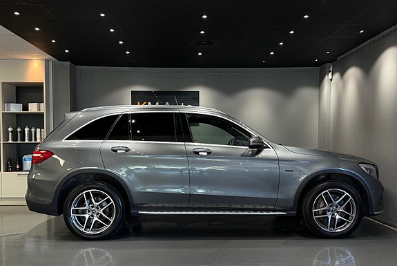 Mercedes-Benz GLC350 e 9 of 30