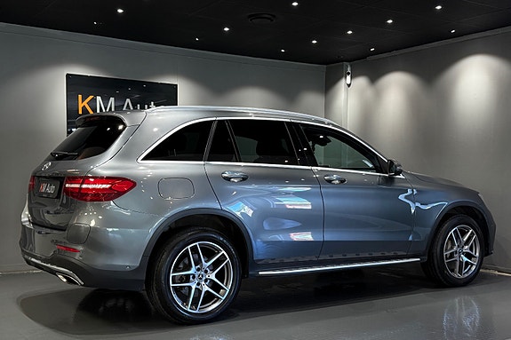 Mercedes-Benz GLC350 e 7 of 30