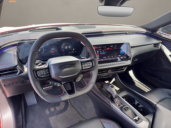 Dodge Charger 13 of 24