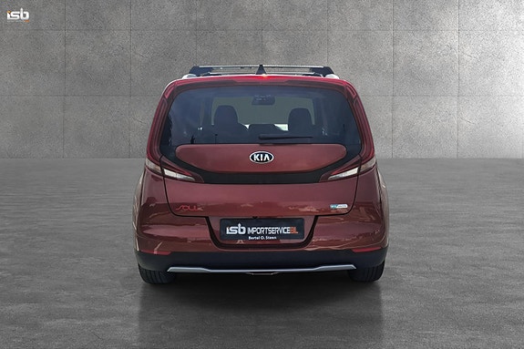 Kia e-Soul 4 of 5