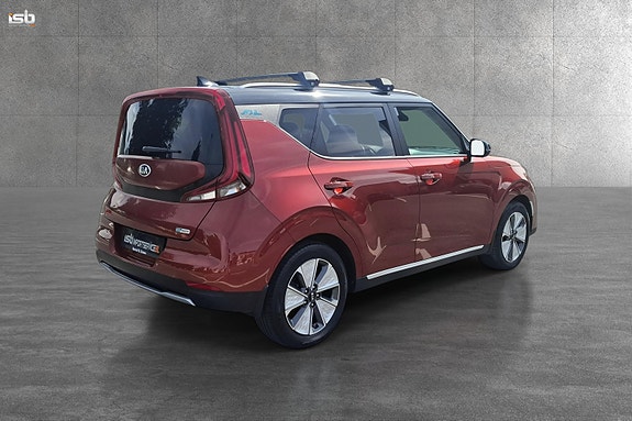 Kia e-Soul 3 of 5